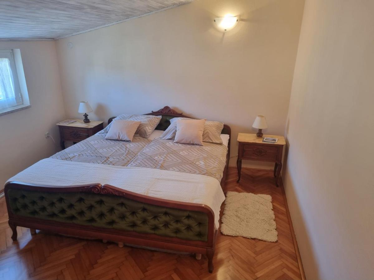 Greenview Apartment With Parking Rovigno Esterno foto